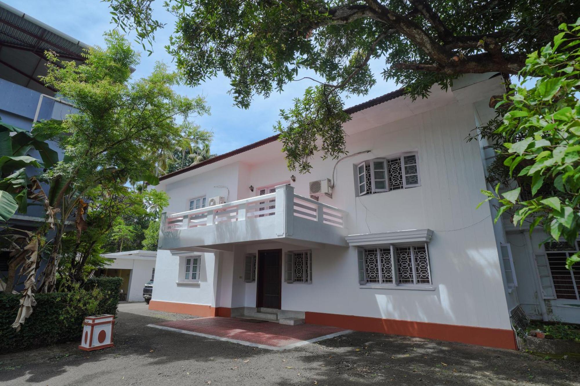 Govindamangalam Homestay Kochi Exterior photo